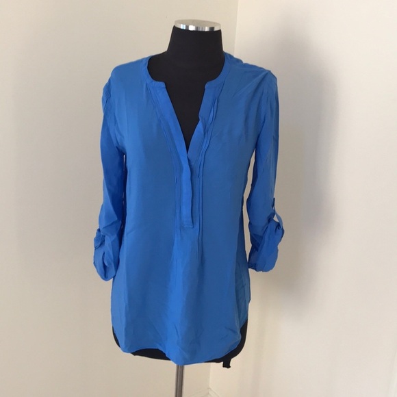 LILLY PULITZER Size S blue button down top - Picture 1 of 6